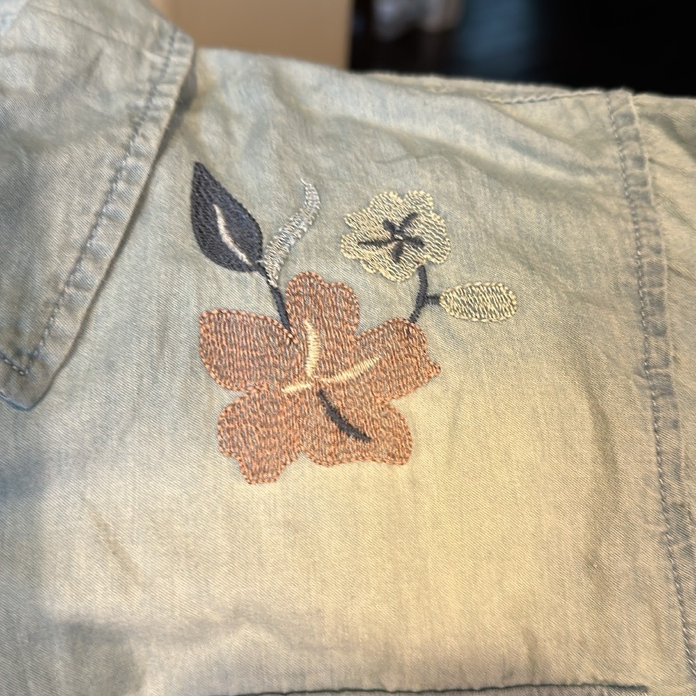 Faded Glory women’s shirt - Picture 5 of 5